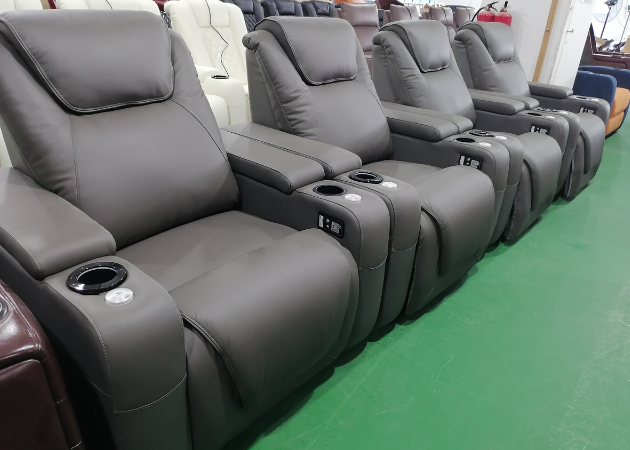 Electric Recliner 90100 View 3